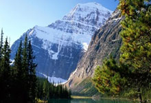 乐鱼体育官网-金州勇士惨遭巴萨式逆袭！中超争冠暗战惊现历史重演魔咒？