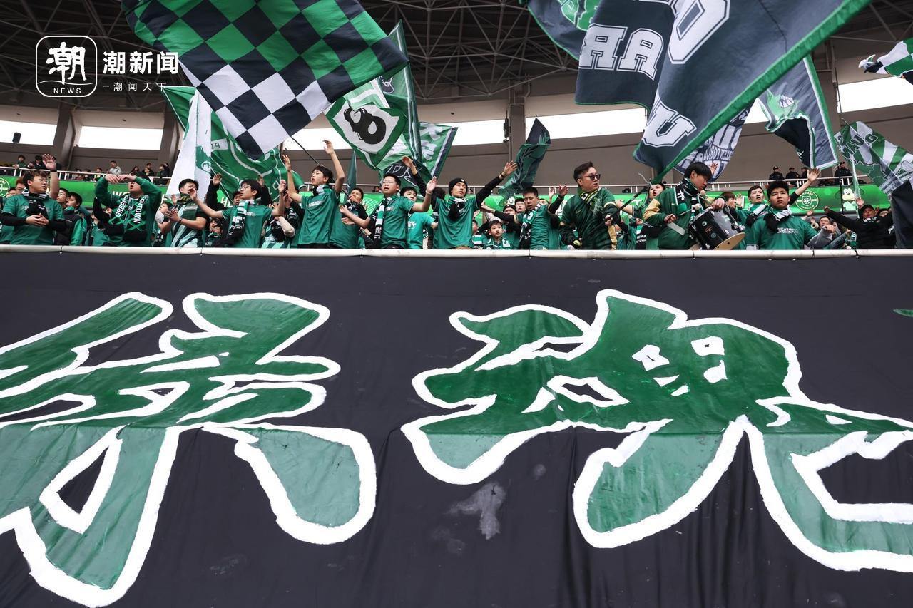 绿城主场大胜重庆,取得赛季首胜的简单介绍 绿城主场大胜重庆,取得赛季首胜的简单介绍