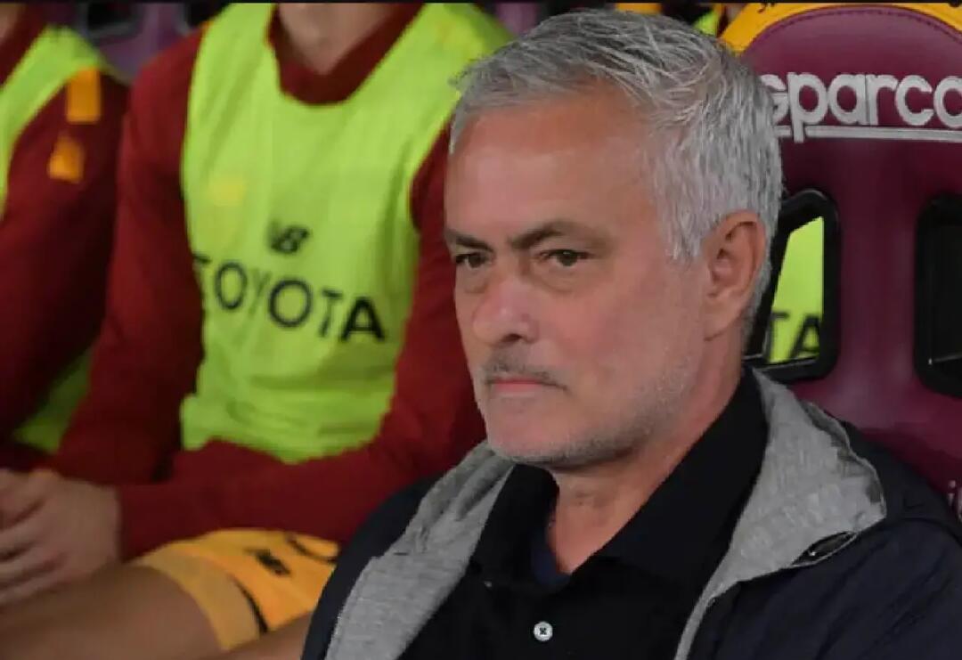 乐鱼官网-比达尔破门晋级四强穆里尼奥黯然离去的简单介绍