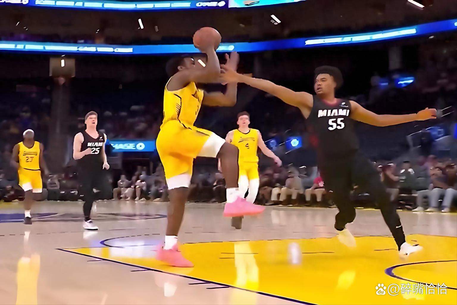 湖人大胜热火，止住连败势头的简单介绍