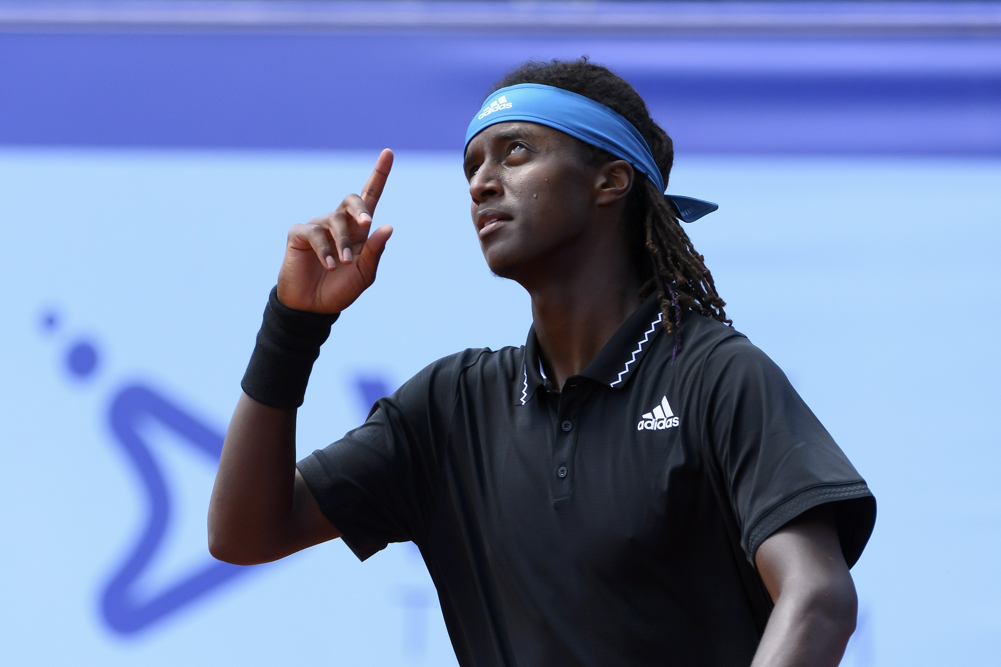 乐鱼官方网站-关于阿什利·巴恩斯华丽绝杀，瑞典成功晋级欧洲预选赛决赛的信息