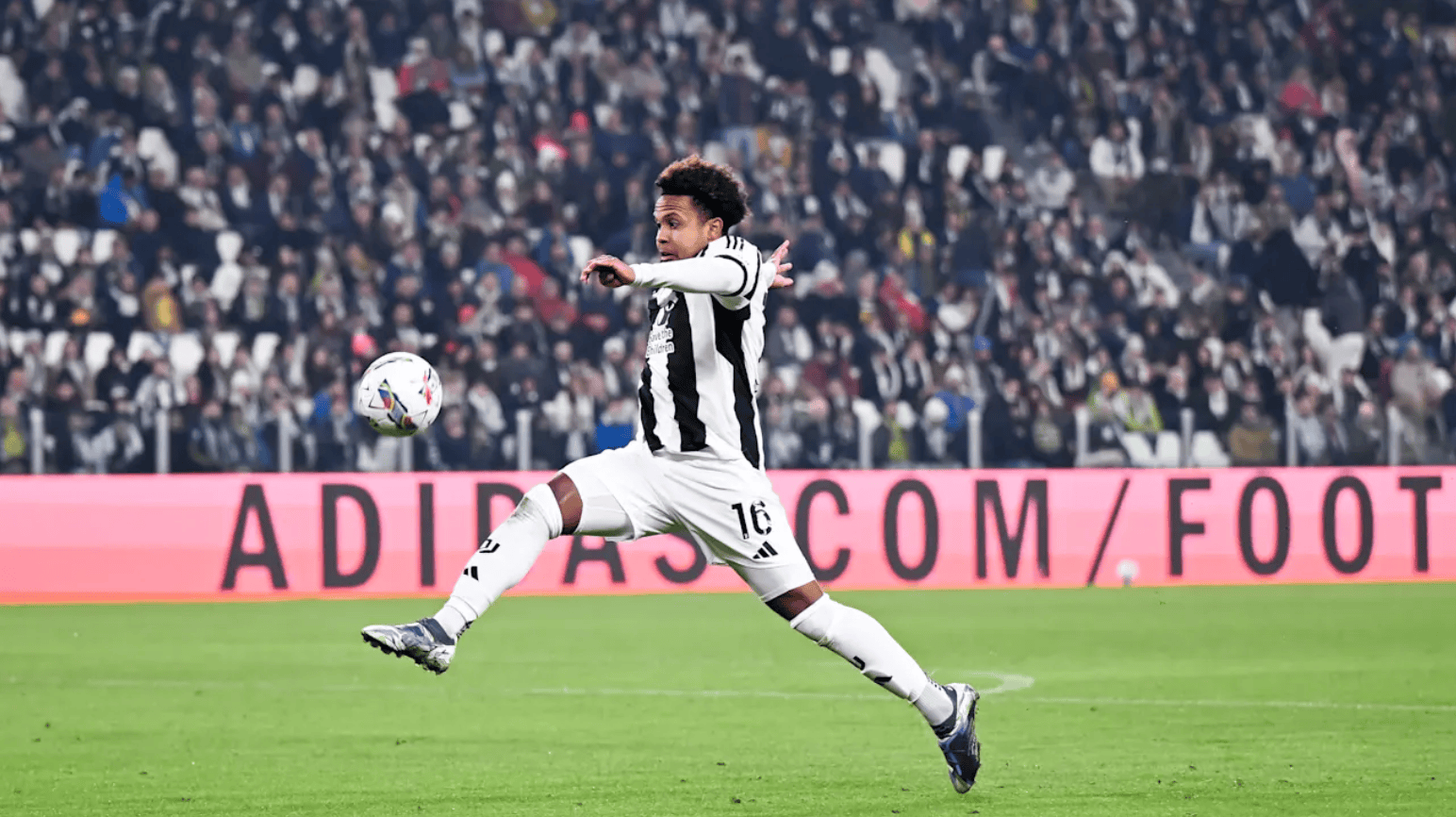 乐鱼vip注册-巴塞罗那踢飞尤文图斯，成功晋级