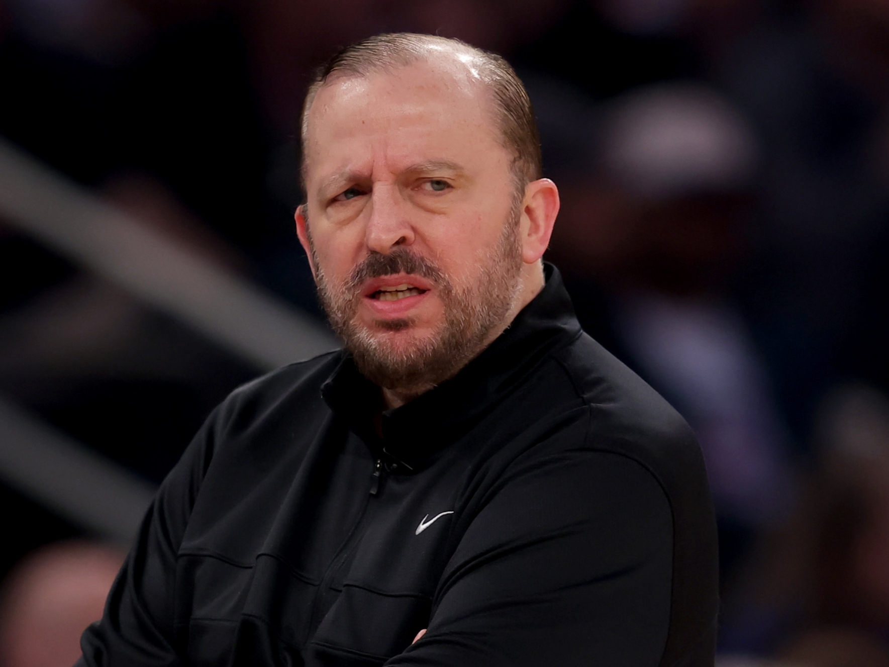 人再胜步行者，东部决赛首战告捷